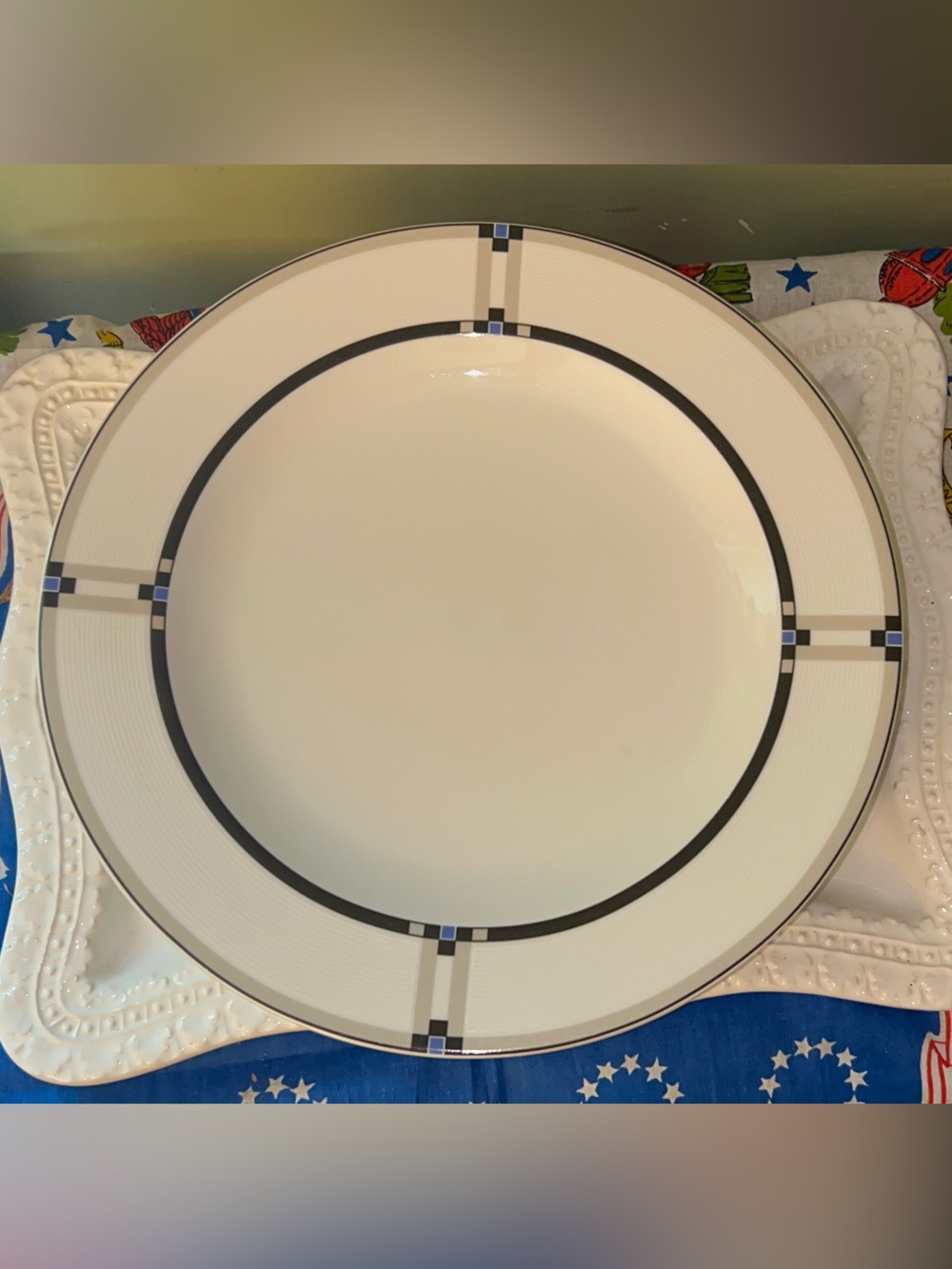 Studio Nova Exhibition Dinner Plates Set of 6